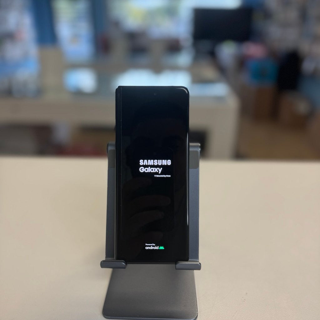Samsung Galaxy Z Fold 3 5G black 256GB Unlocked