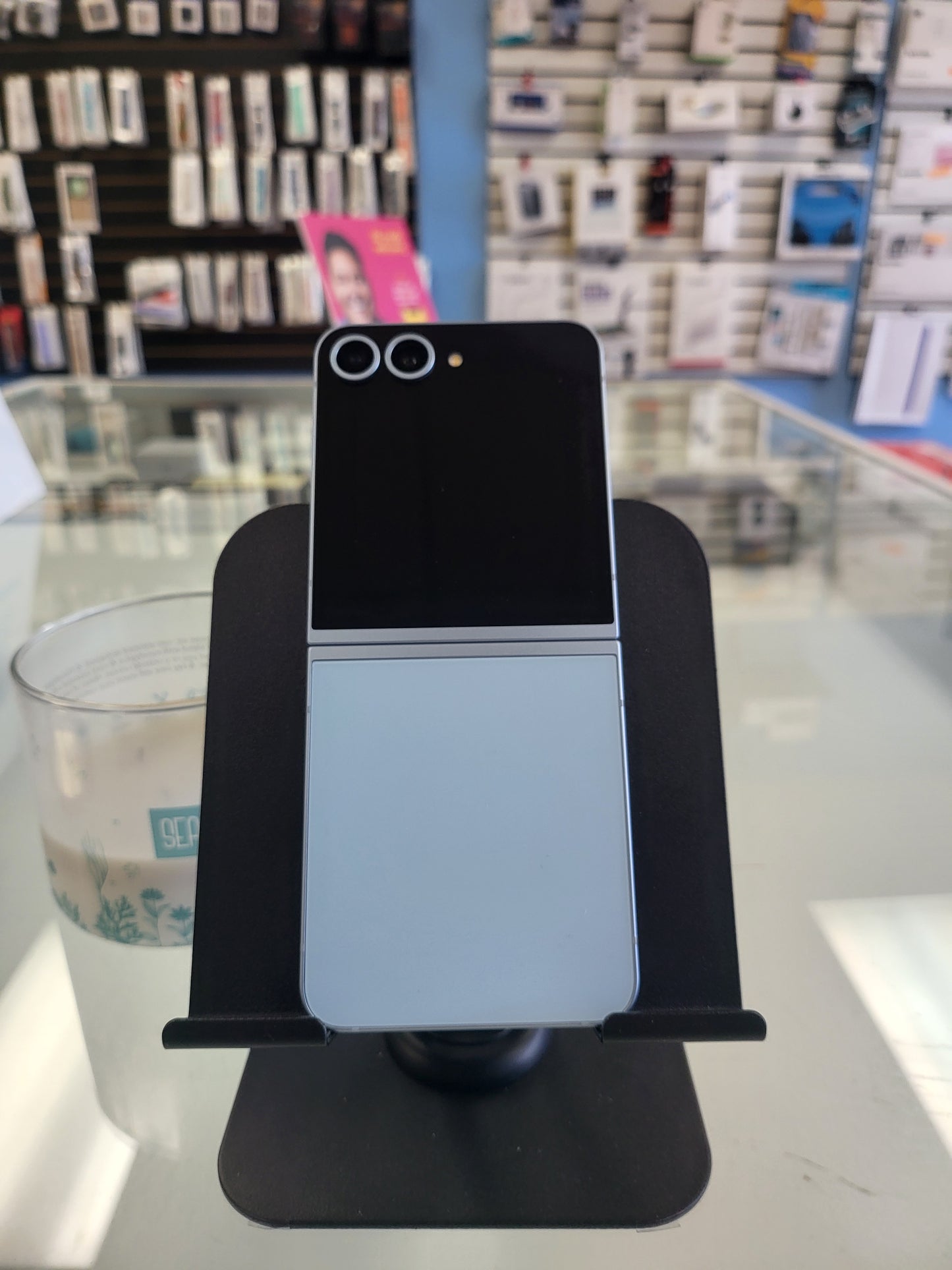 Samsung Galaxy Z Flip 6 Blue 256GB Factory Unlocked