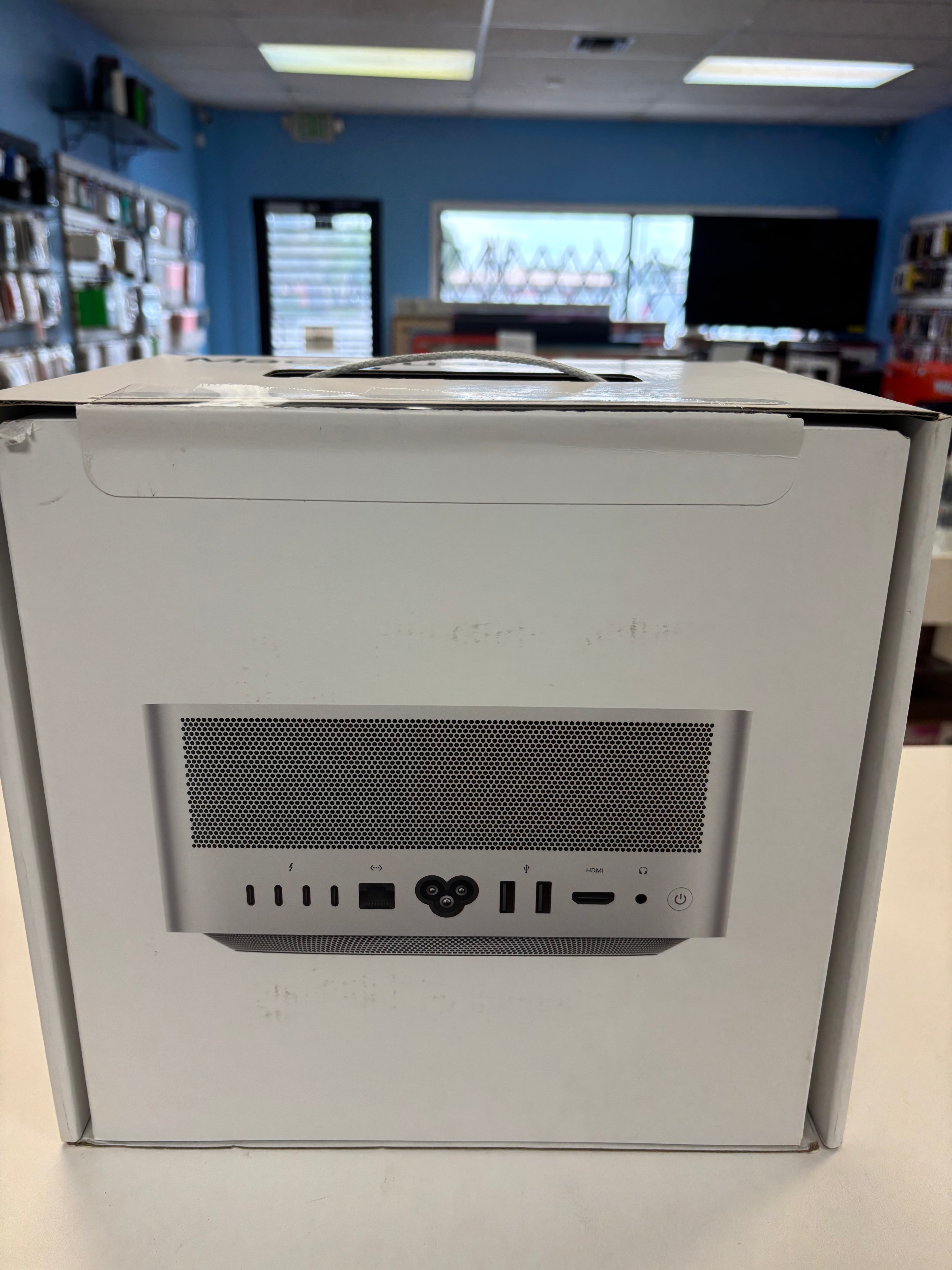 Apple Mac Studio M2 Max/32/512