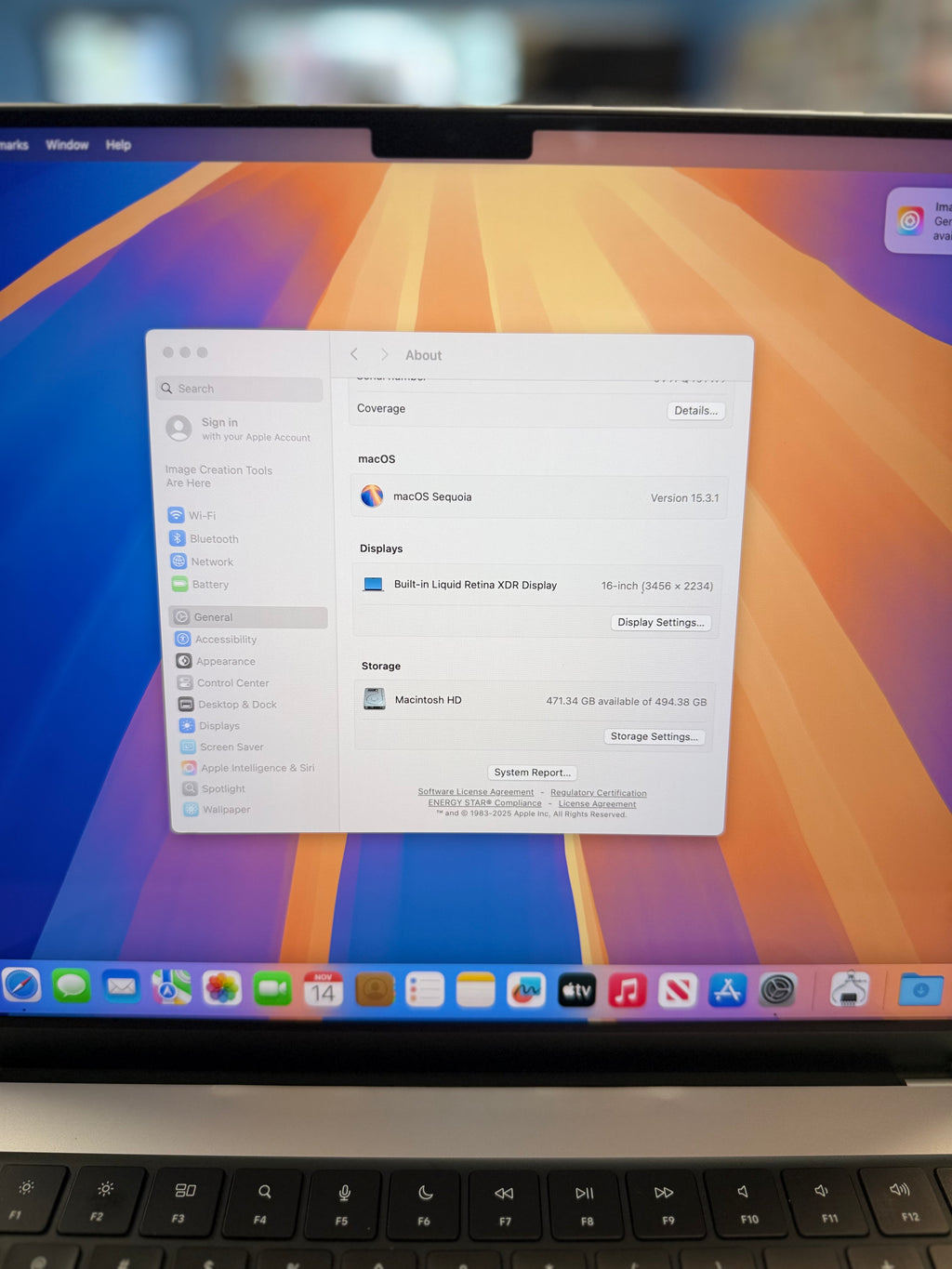 MacBook Pro 16-inch M3 Pro 18GB RAM 512GB SSD With Apple Care Plus TIL 2027