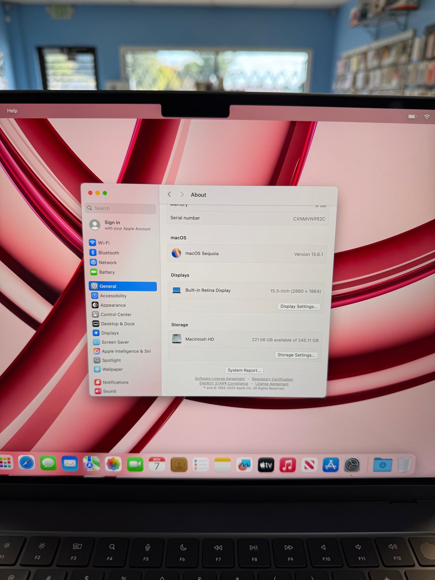 Macbook Air 15" M3 (2024) 8GB  256GB  Black -Battery Only 12 Cycles!!