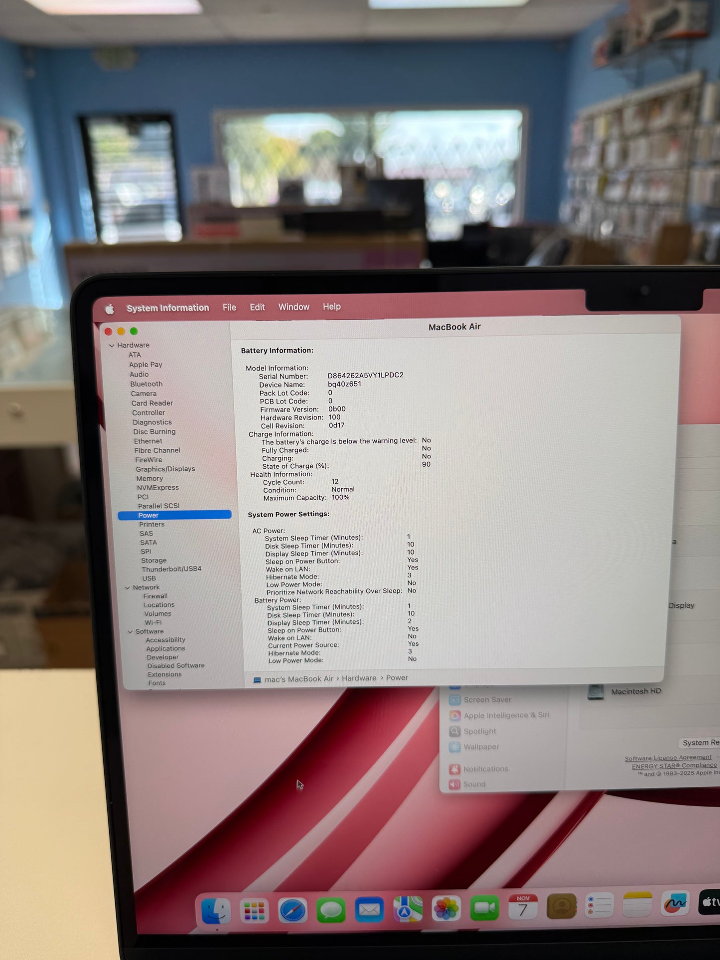 Macbook Air 15" M3 (2024) 8GB  256GB  Black -Battery Only 12 Cycles!!