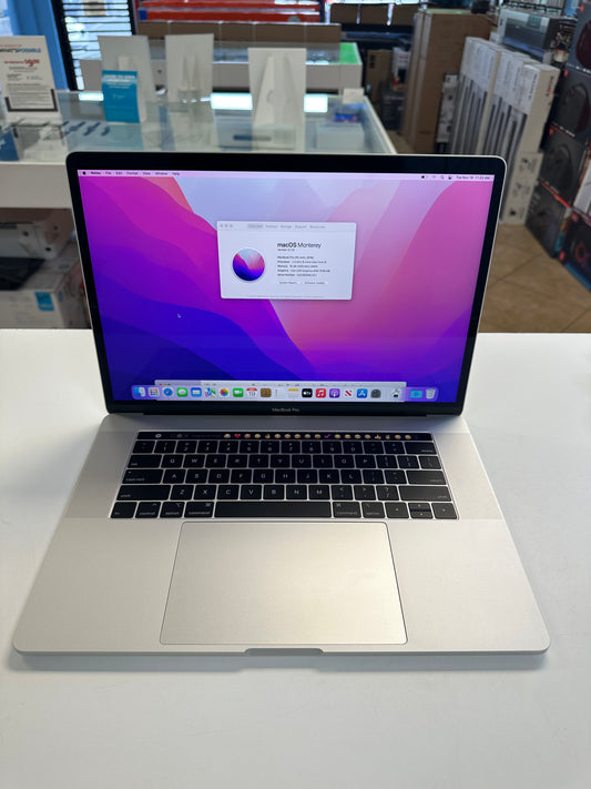 MacBook Pro 2019 15inch i7/16/512