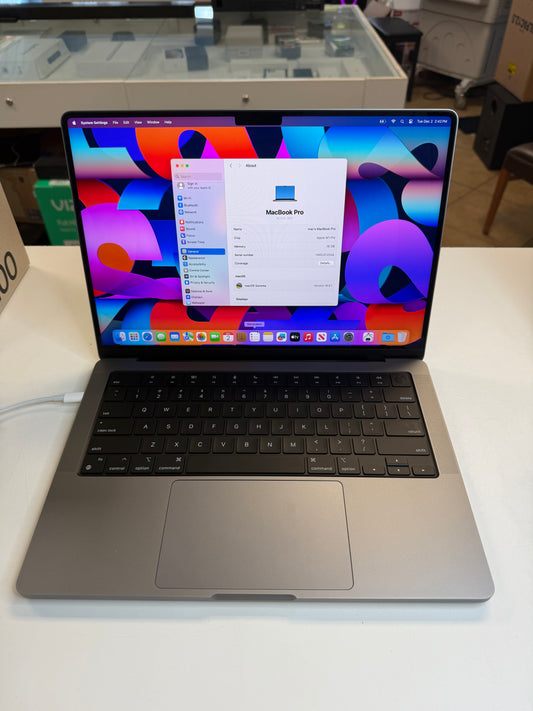 MacBook Pro 14inch M1 Pro 16Gb Ram 1TB ssd Battery cycle 21