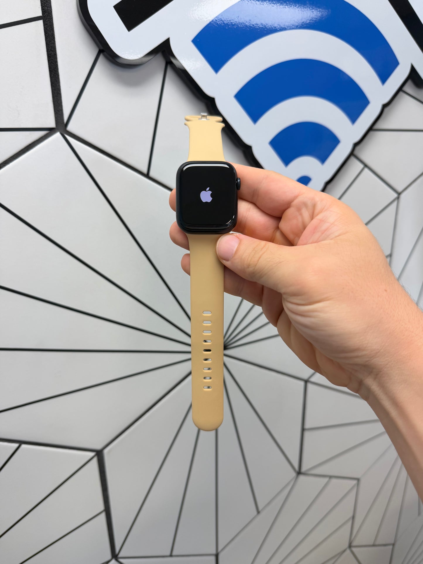 Apple Watch Series 9 45mm gps & lte unlocked excellent condition