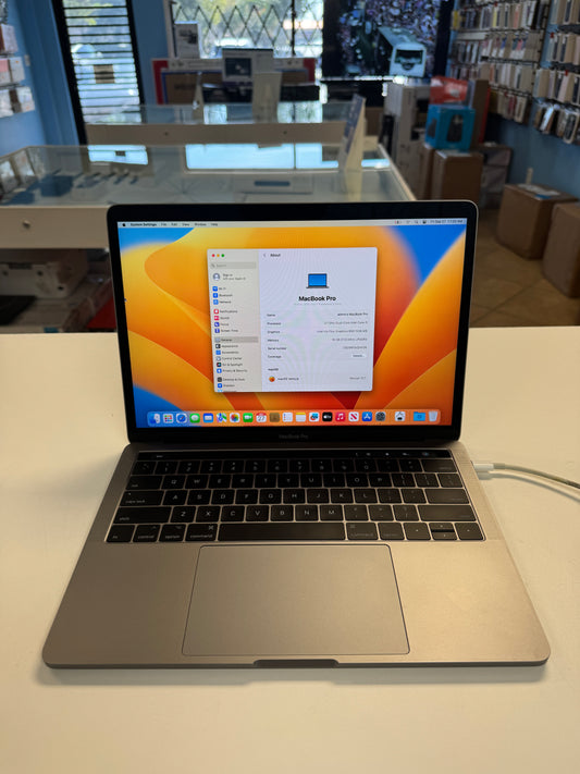 MacBook Pro 13inch TouchBar i5/16gb Ram /512ssd