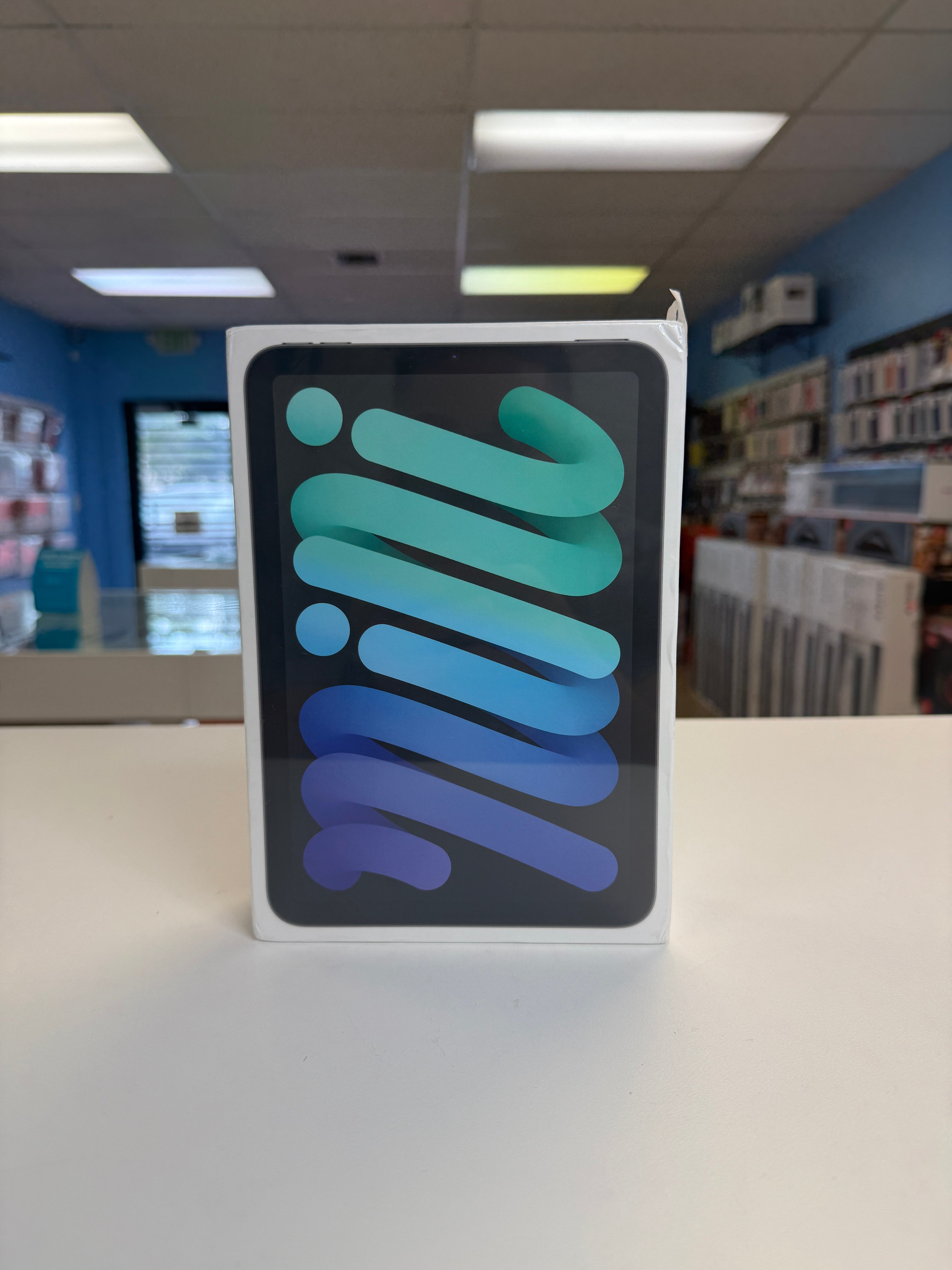 iPad Mini 6th Gen New sealed Space gray with Apple care til Aug 2025