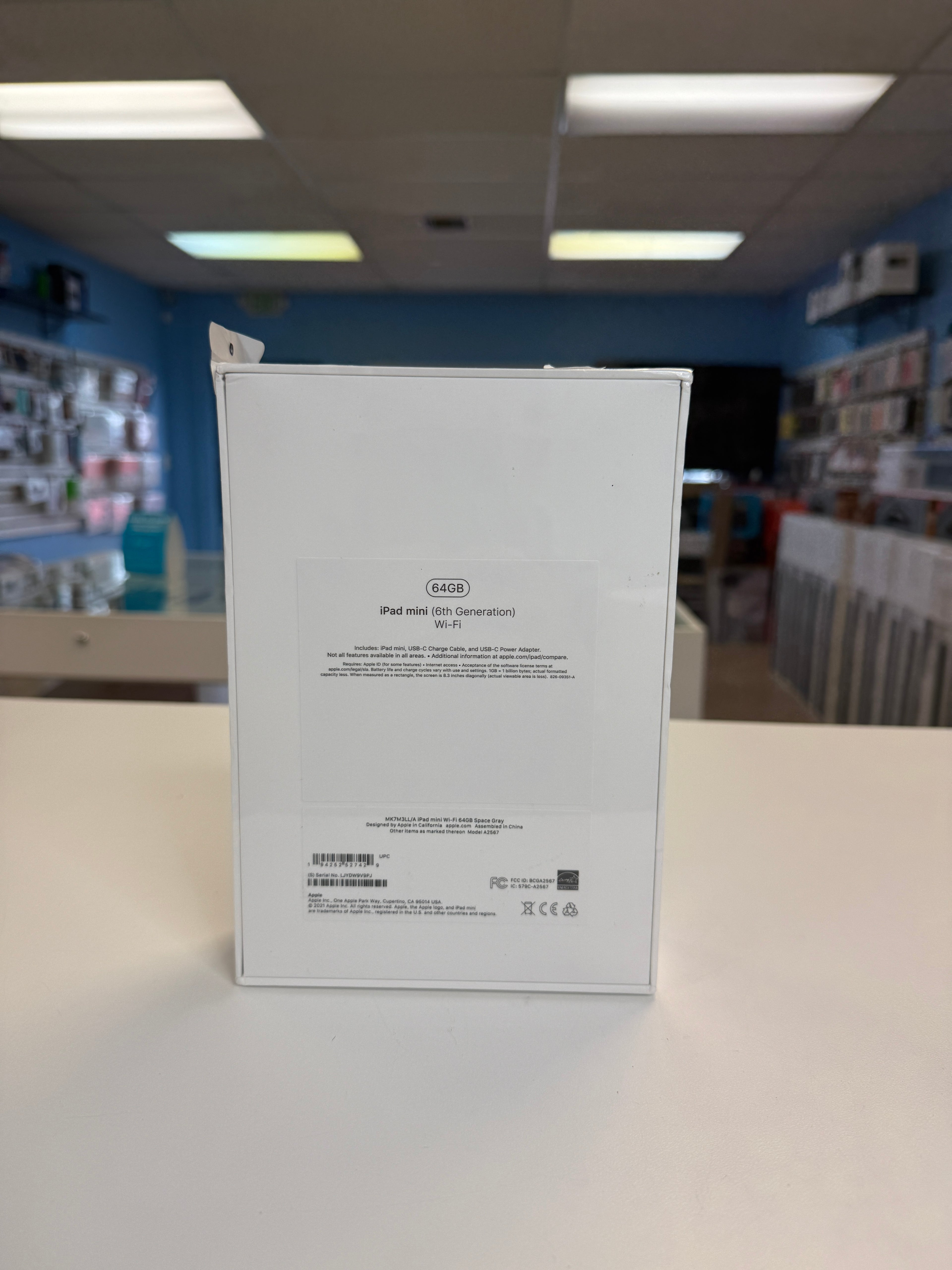 iPad Mini 6th Gen New sealed Space gray with Apple care til Aug 2025