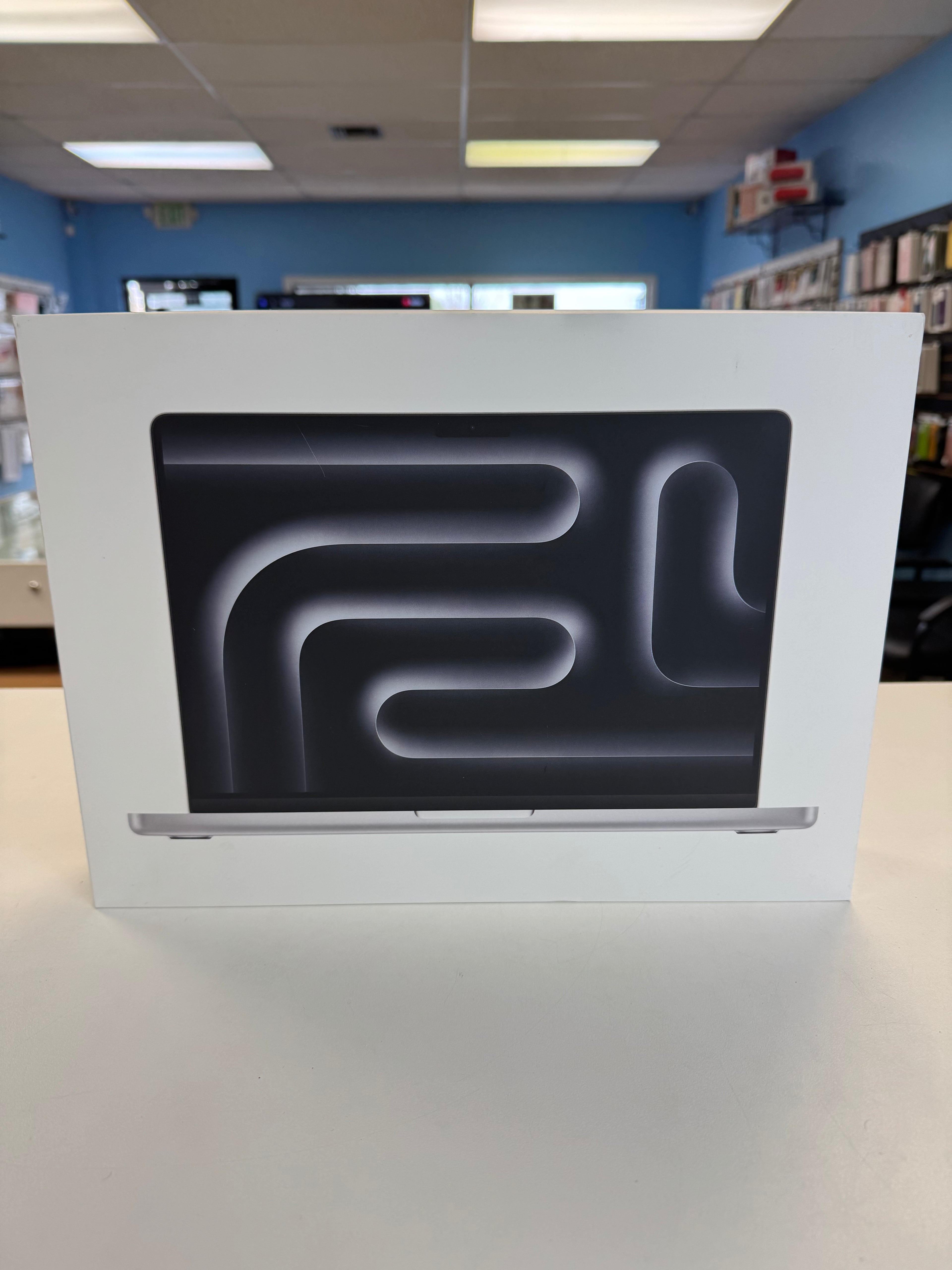 MacBook Pro 14inch M5-24GB Ram-1TB New with full year Apple warranty